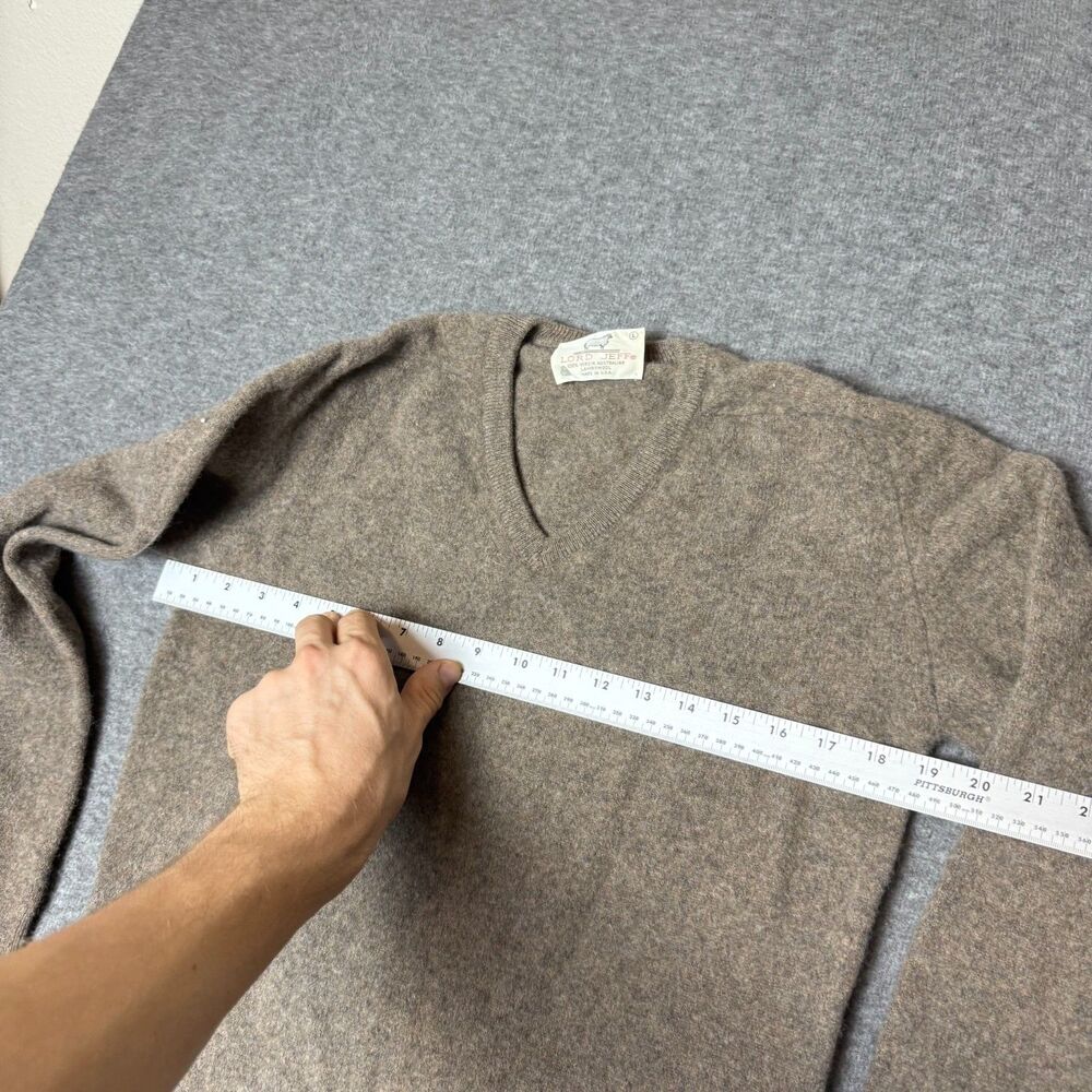 Lord Jeff Sweater Mens Large* Brown Virgin Australian Lambs Wool V Neck USA Made - Picture 4 of 8
